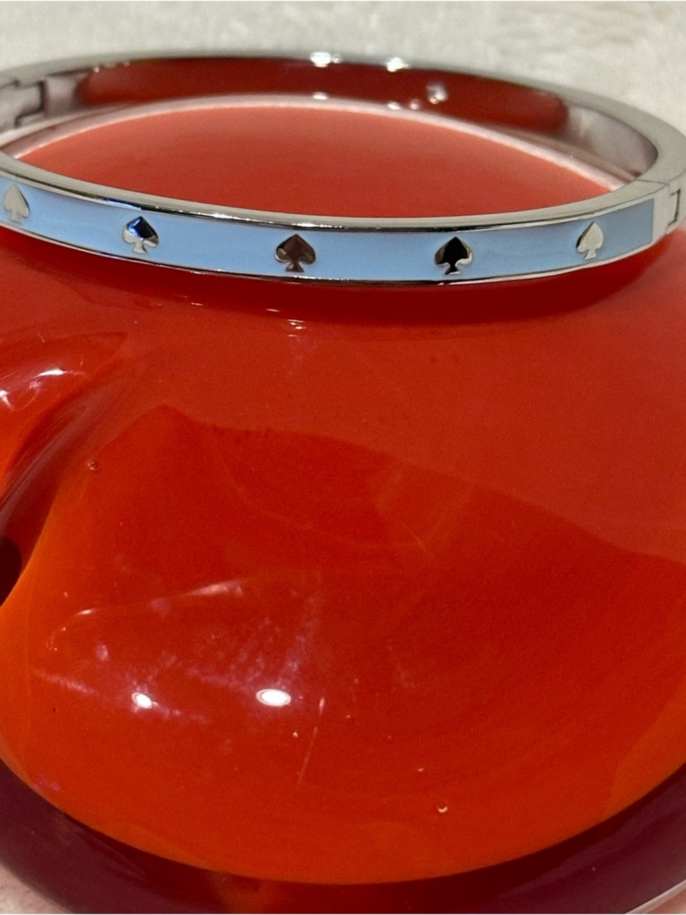 Kate Spade New York spot The Spade Studded Hinged Blue Silver Bangle Bracelet